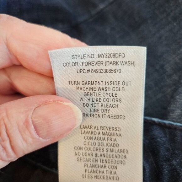 SEVEN For All Mankind Weekend Denim Embroidered Bermuda Shorts Size 10 high rise - Picture 6 of 9